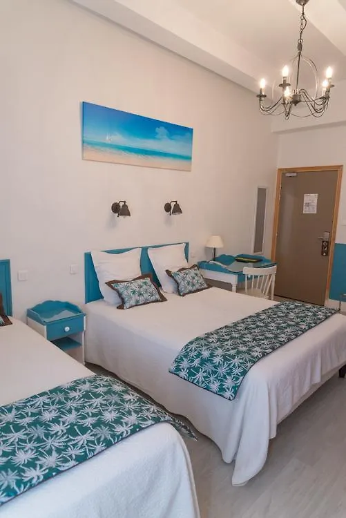 **  Hotel Toppin Cavaillon France