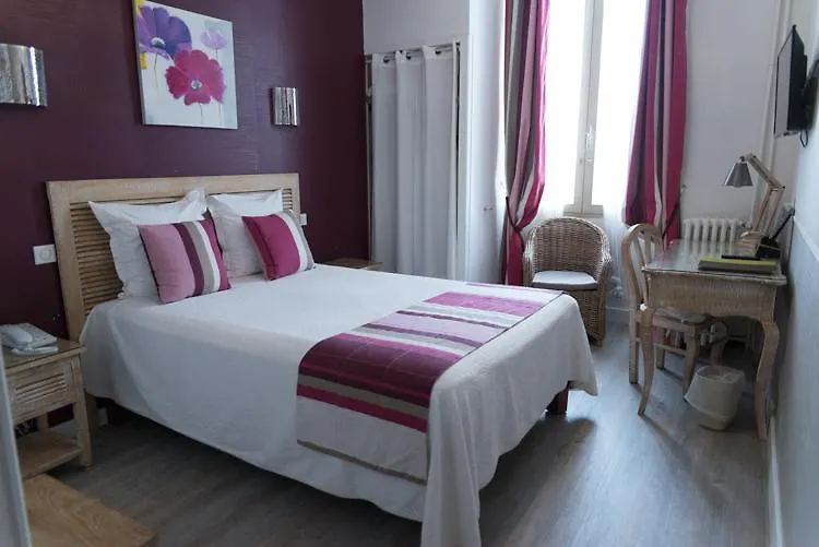Hotel Toppin Cavaillon 2*,